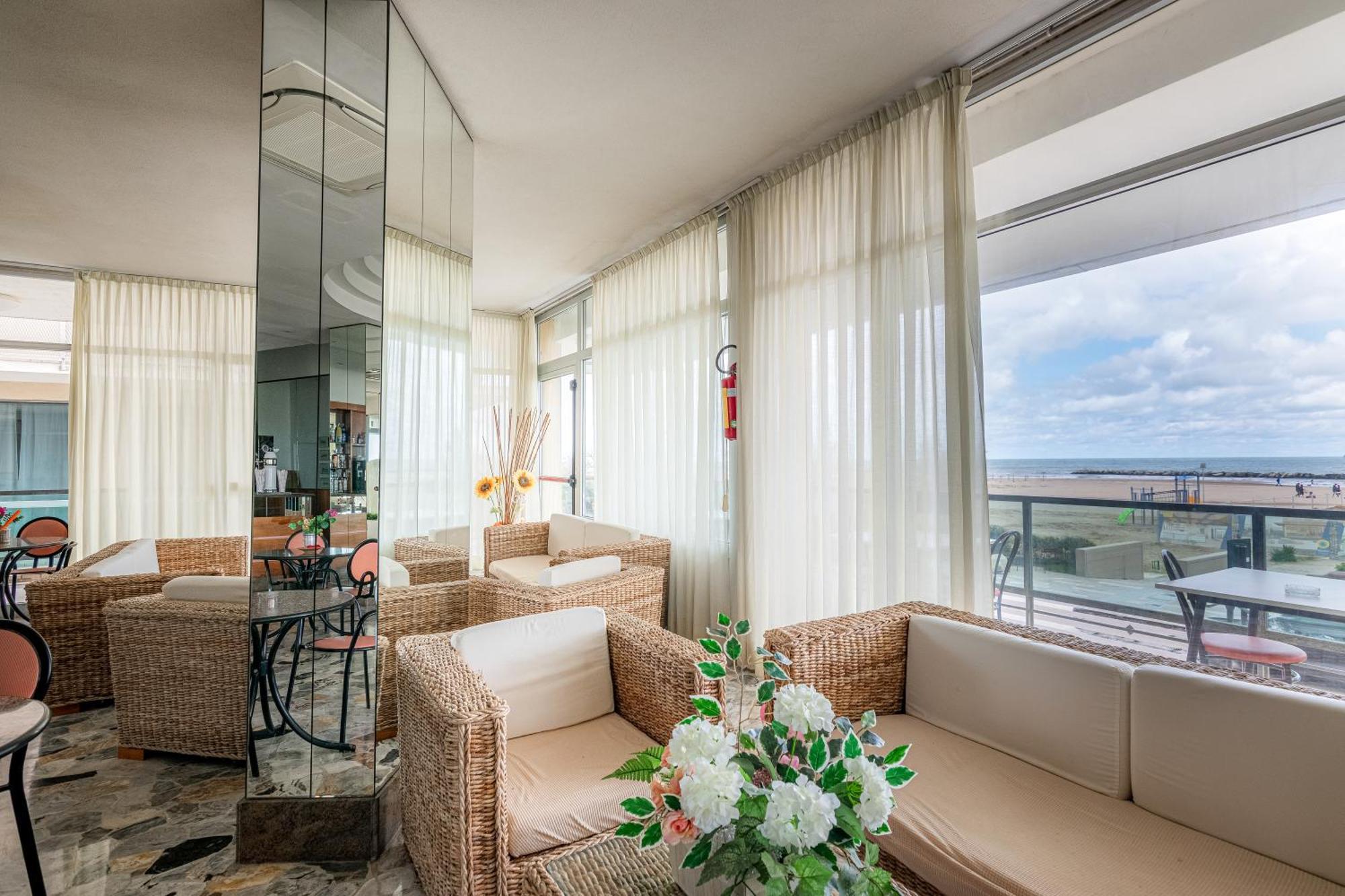 Hotel Crown Rimini Ngoại thất bức ảnh
