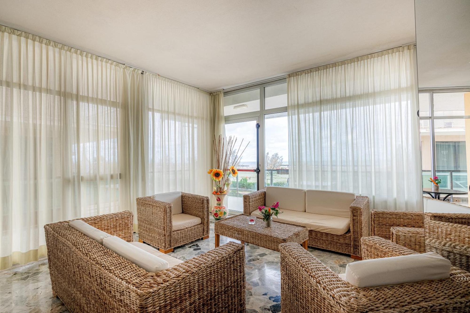 Hotel Crown Rimini Ngoại thất bức ảnh